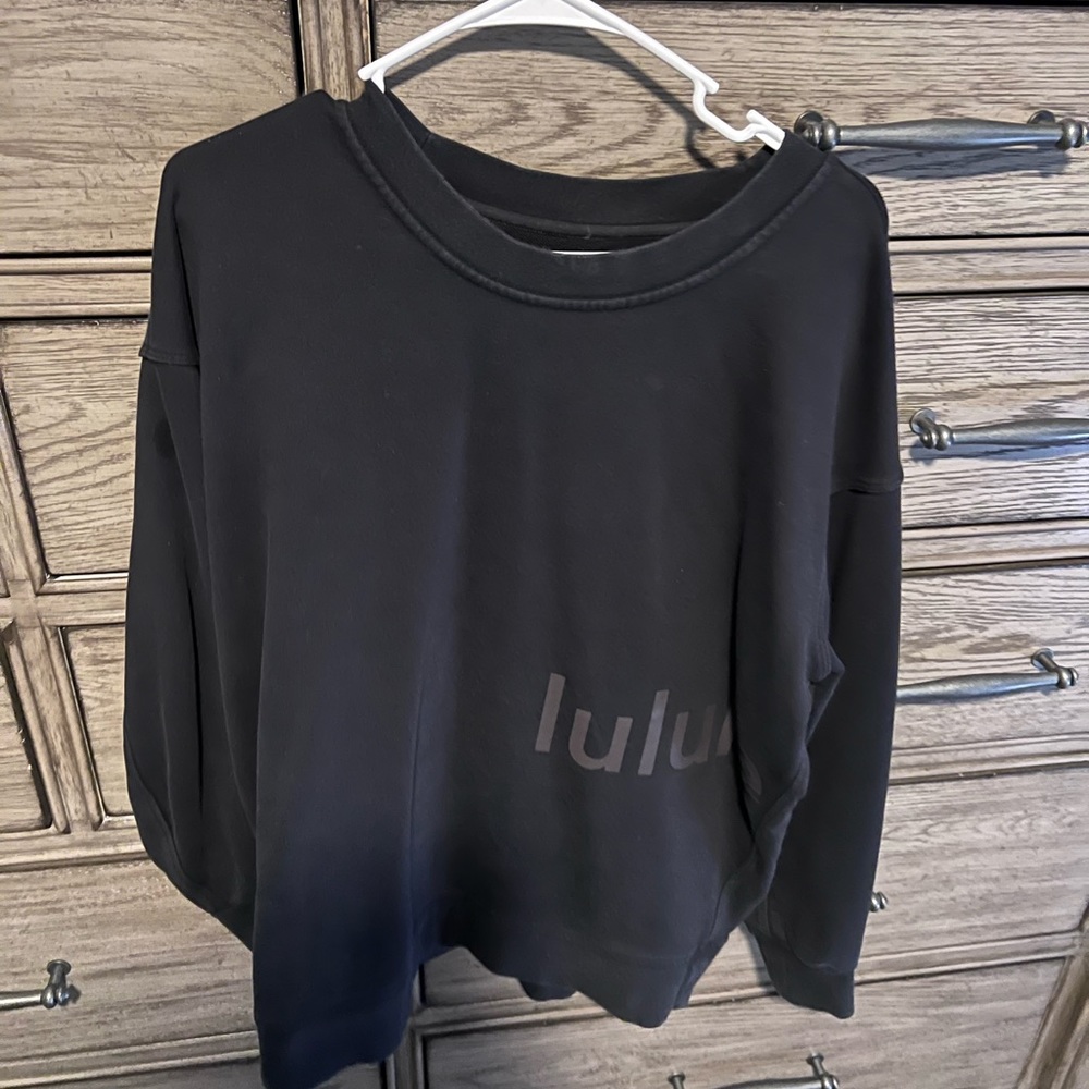 Lululemon graphic perfectly oversized crew